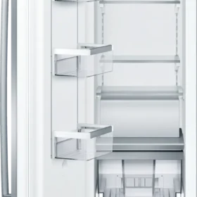 Benchmark™ Built-in Freezer 18'' Flat Hinge